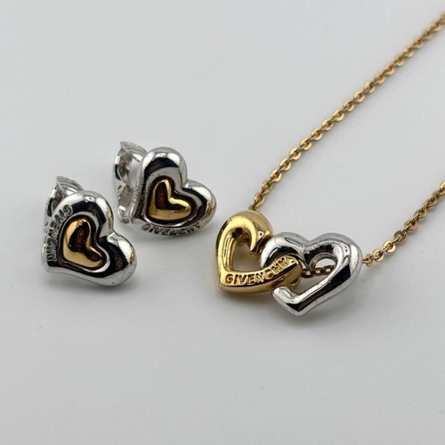 Givenchy heart necklace - givenchy,